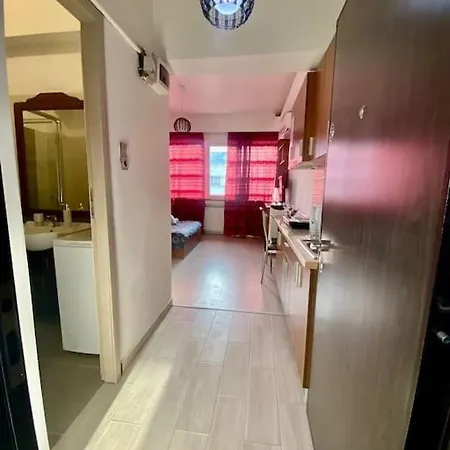 Scala Ultracentral Old Town Apartment