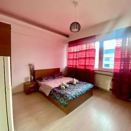 Scala Ultracentral Old Town Apartment